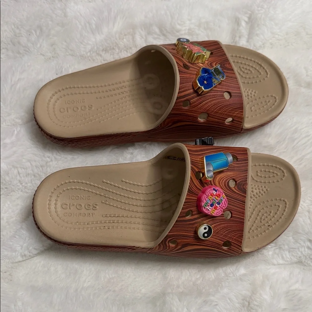 SZA X Crocs ‘Woodgrain’ Slides - Picture 3 of 3